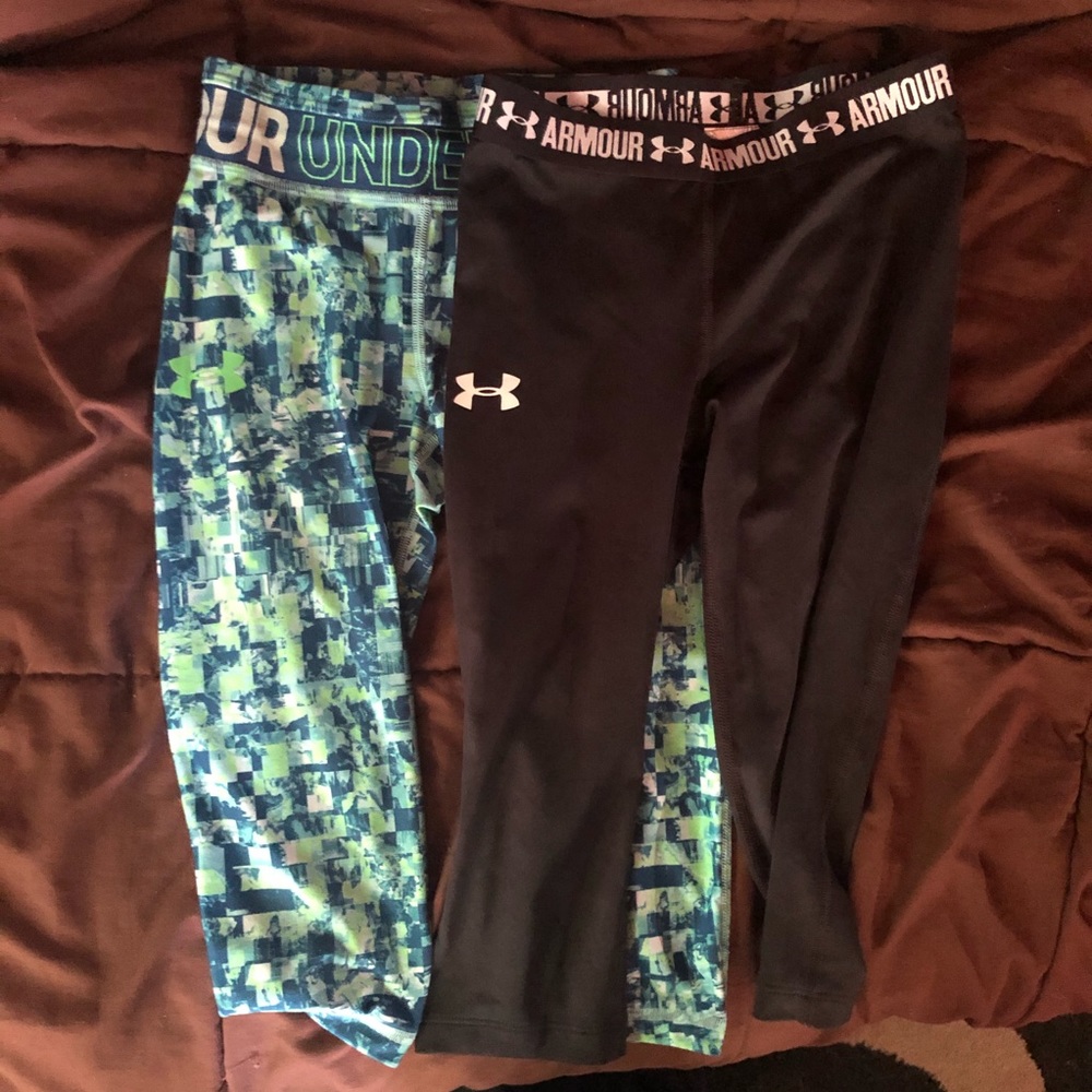 Set of Under Armour Capri Leggings Heat Gear